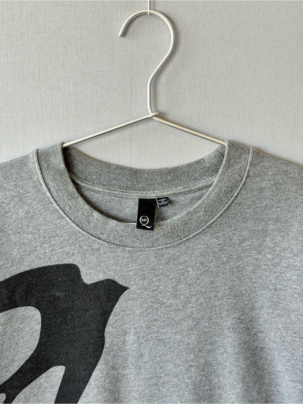 McQ by Alexander McQueen Grey Sweatshirt with Black Swallow Motif - Oversized XS - Picture 2 of 7